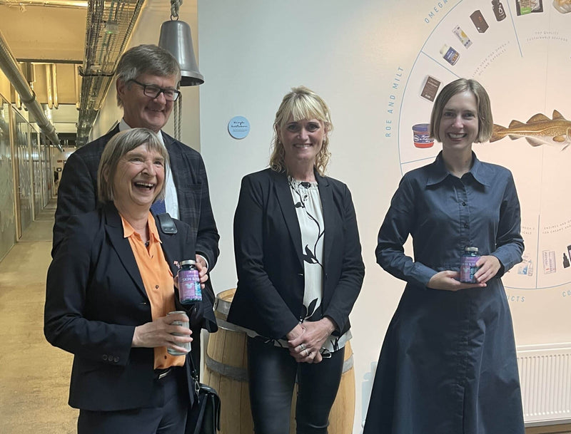 Eylíf introduced to the Minister of Industry and Commerce in Norway